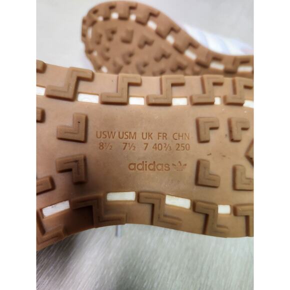 Adidas Retropy E5 "Almost Pink" Casual Sneakers GW8262 Women's 8.5 No Box - Picture 6 of 7